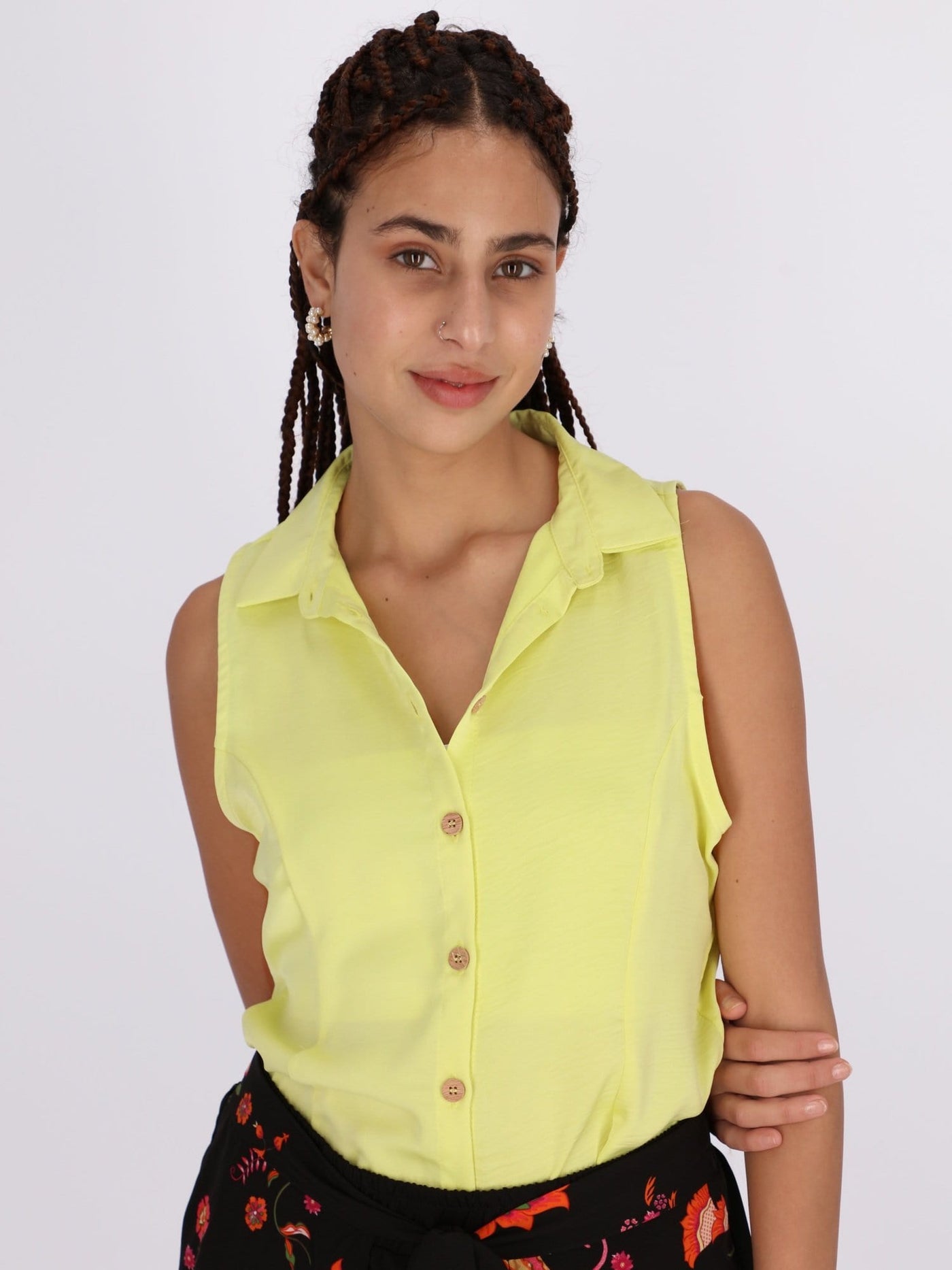 OR Tops & Blouses Basic Sleeveless Shirt with Turn-Down Collar