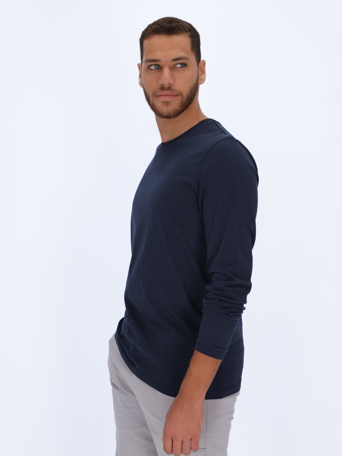 Basic T-shirt with Long Sleeves