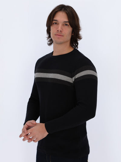 Center Striped Pullover