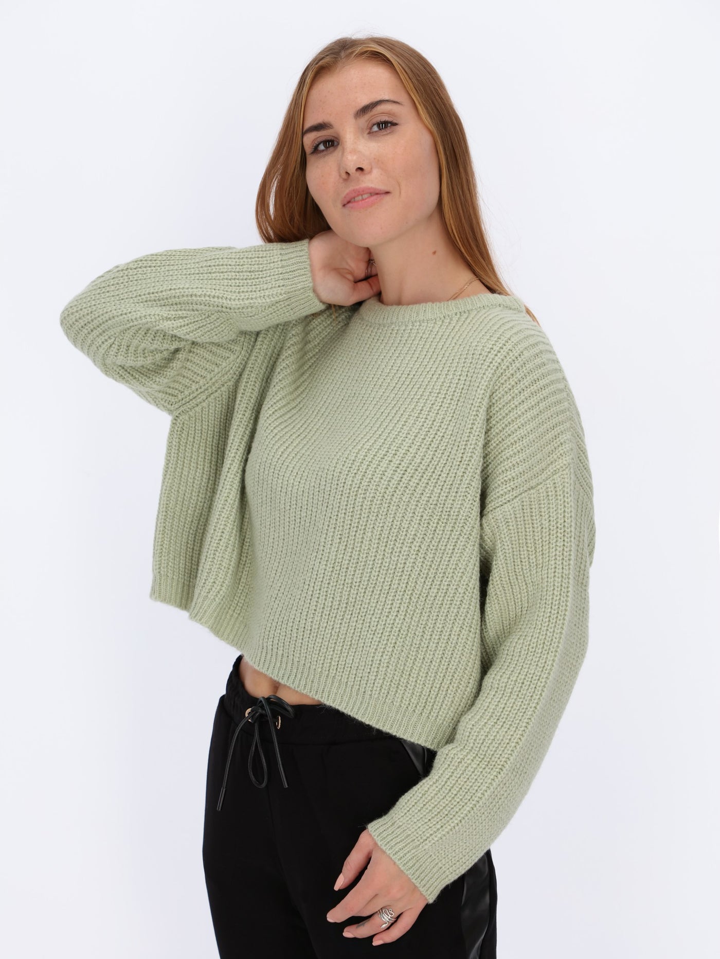 Dropped Shoulder Cropped Pullover