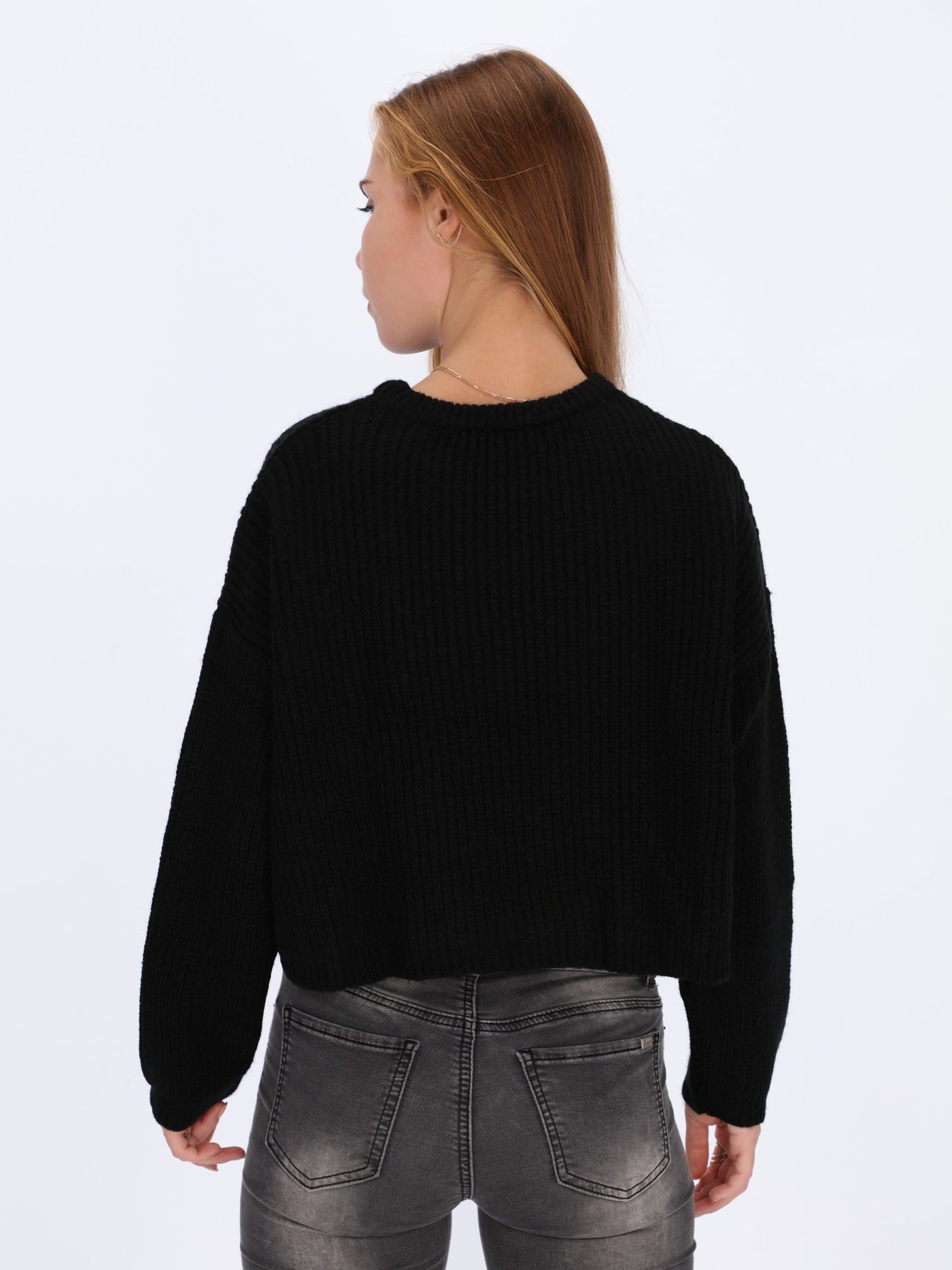 Dropped Shoulder Cropped Pullover