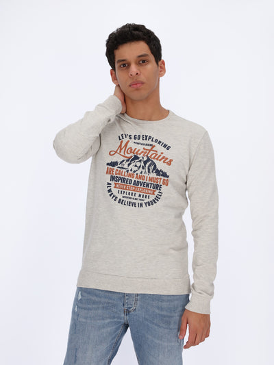 Explore Mountains Printed Sweatshirt