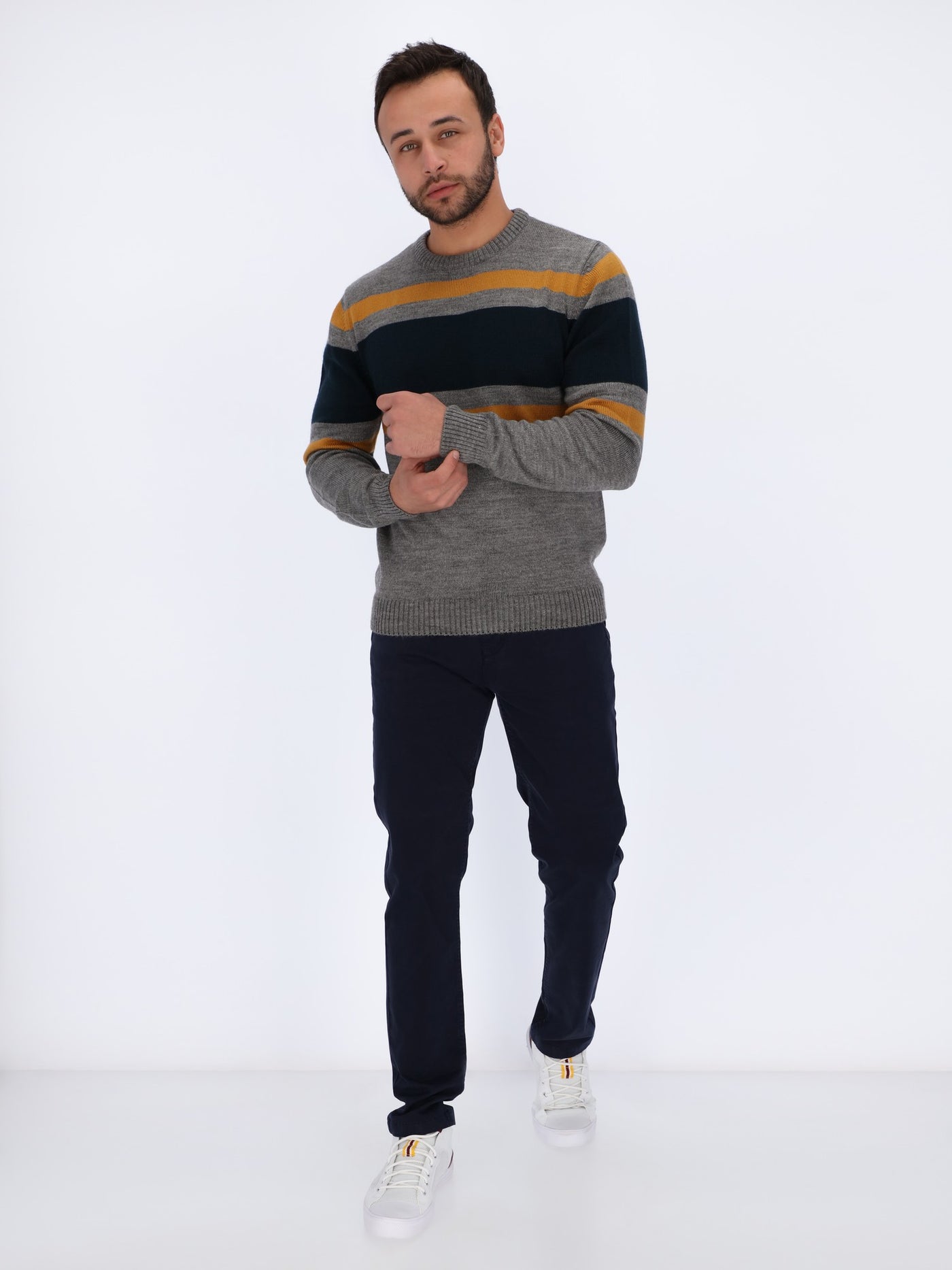 Color-Block Knitted Pullover