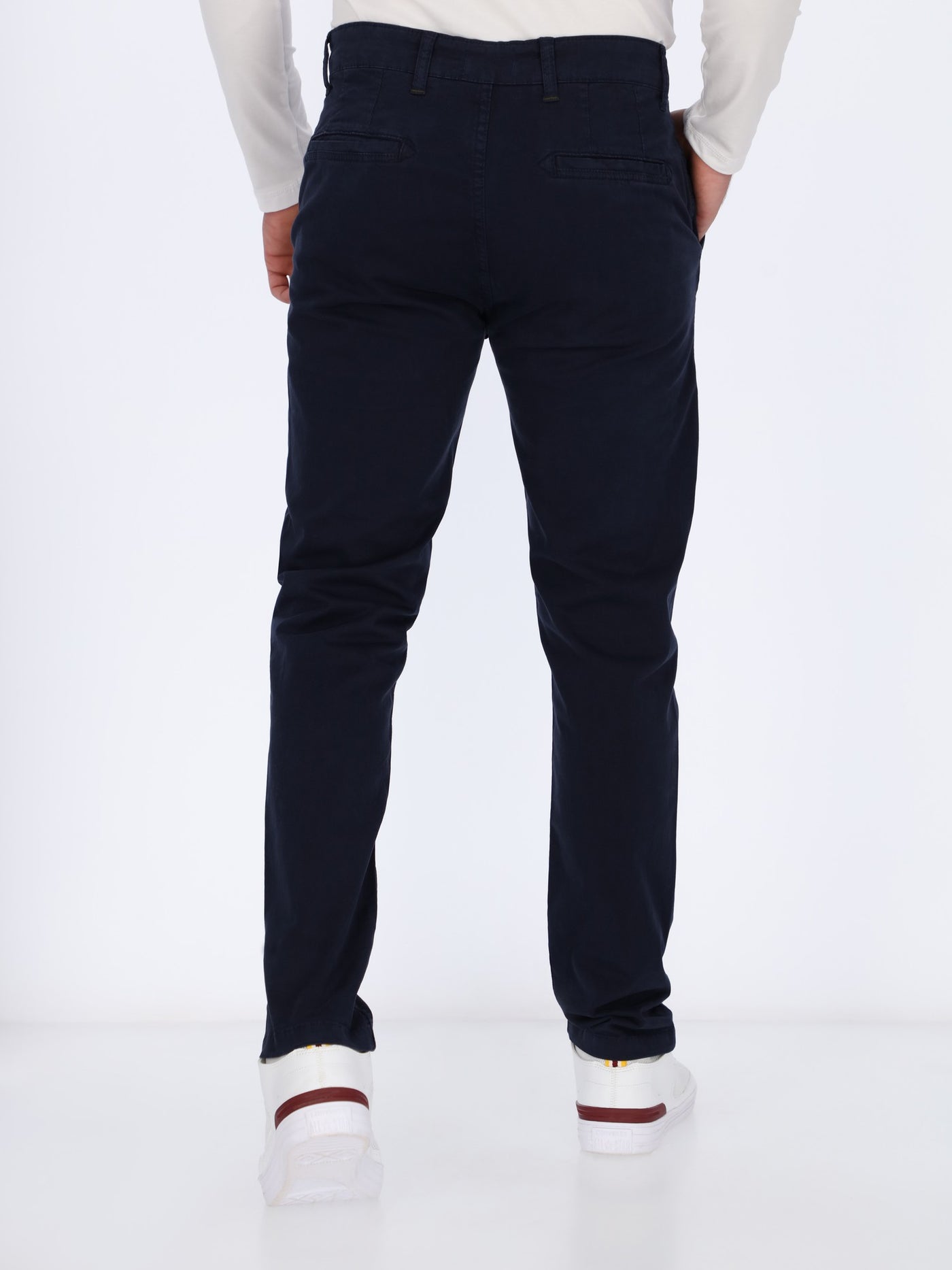 Slim-Fit Semi-Casual Pants