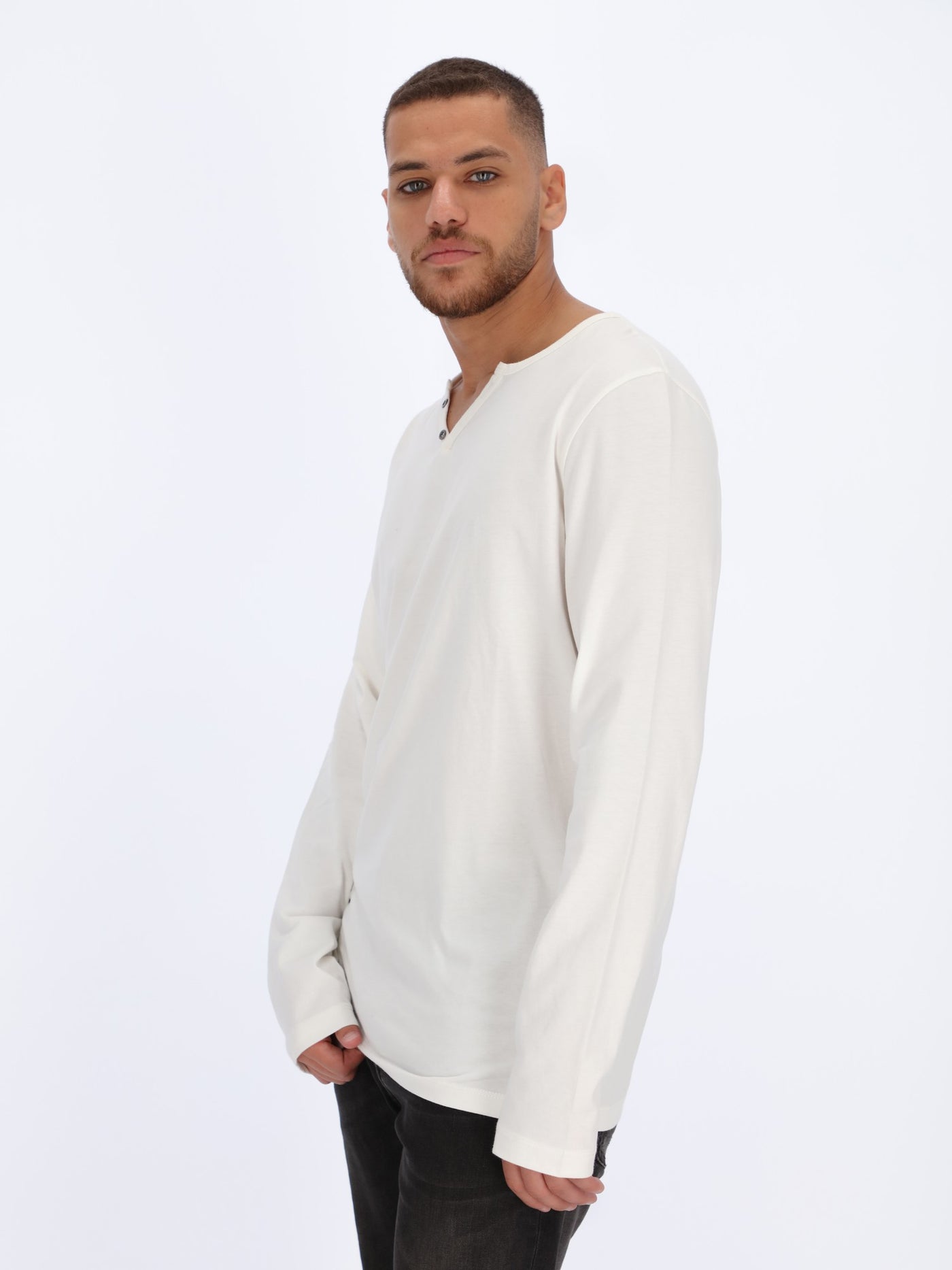 Henley T-shirt with Long Sleeves