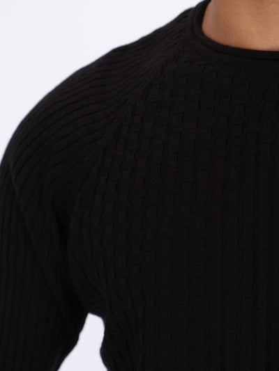 Small Cable Textured Raglan Sleeve Pullover