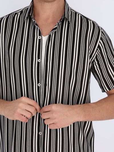 OR Shirts Vertical Striped Short Sleeve Casual Shirt