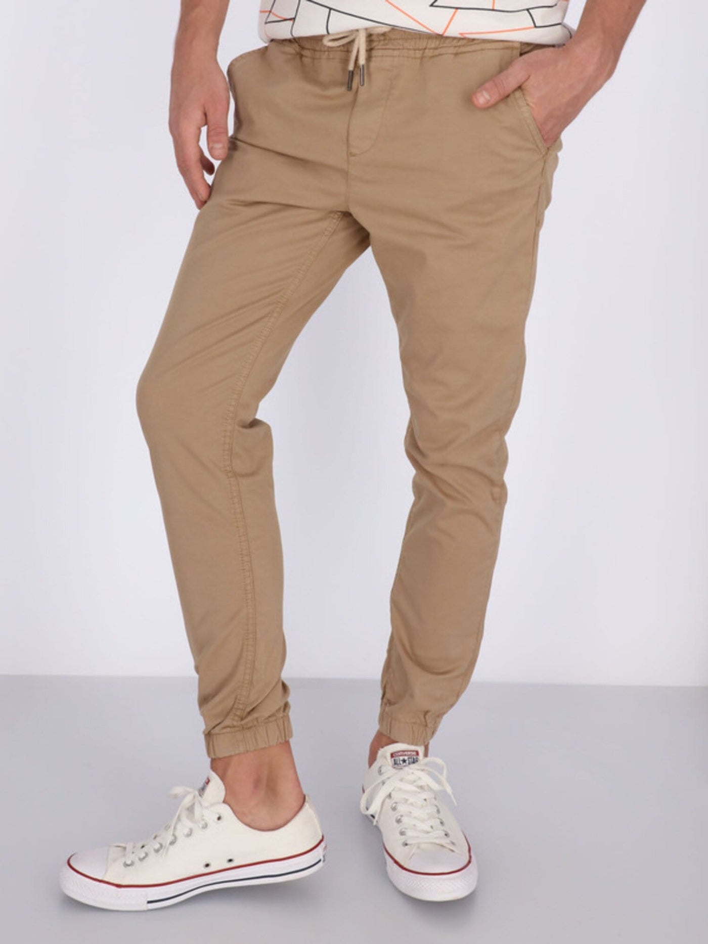 OR Pants & Shorts Camel / 30 Jogger Pants with Drawstring