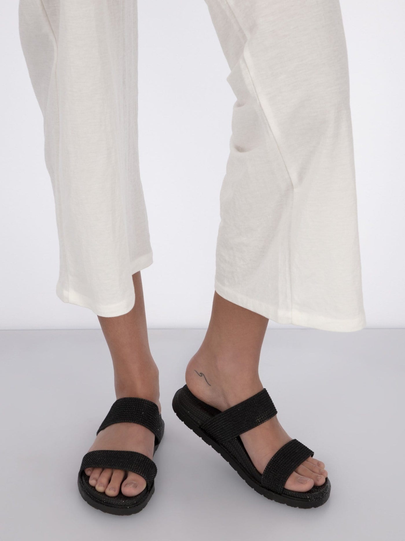 OR Sandals & Flipflops Slip On Flat Sandals