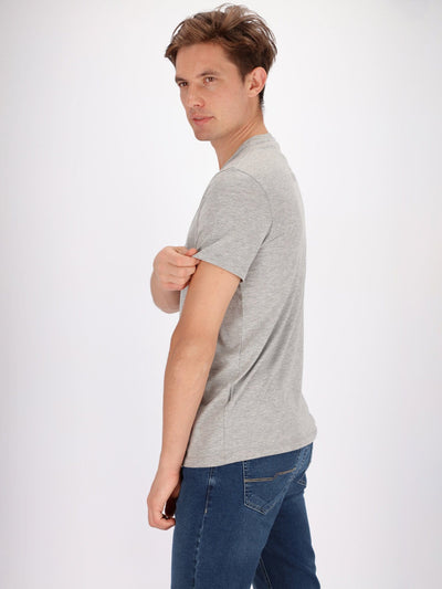 Daniel Hechter T-Shirts Basic V Neck Casual T-Shirt