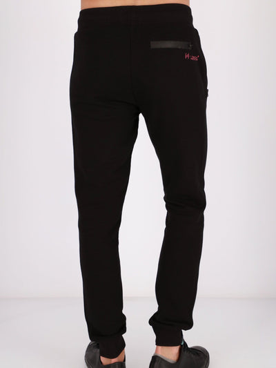 Daniel Hechter Pants & Shorts Black / S Cuffed Hem Side Zipped Pocket Sweatpants