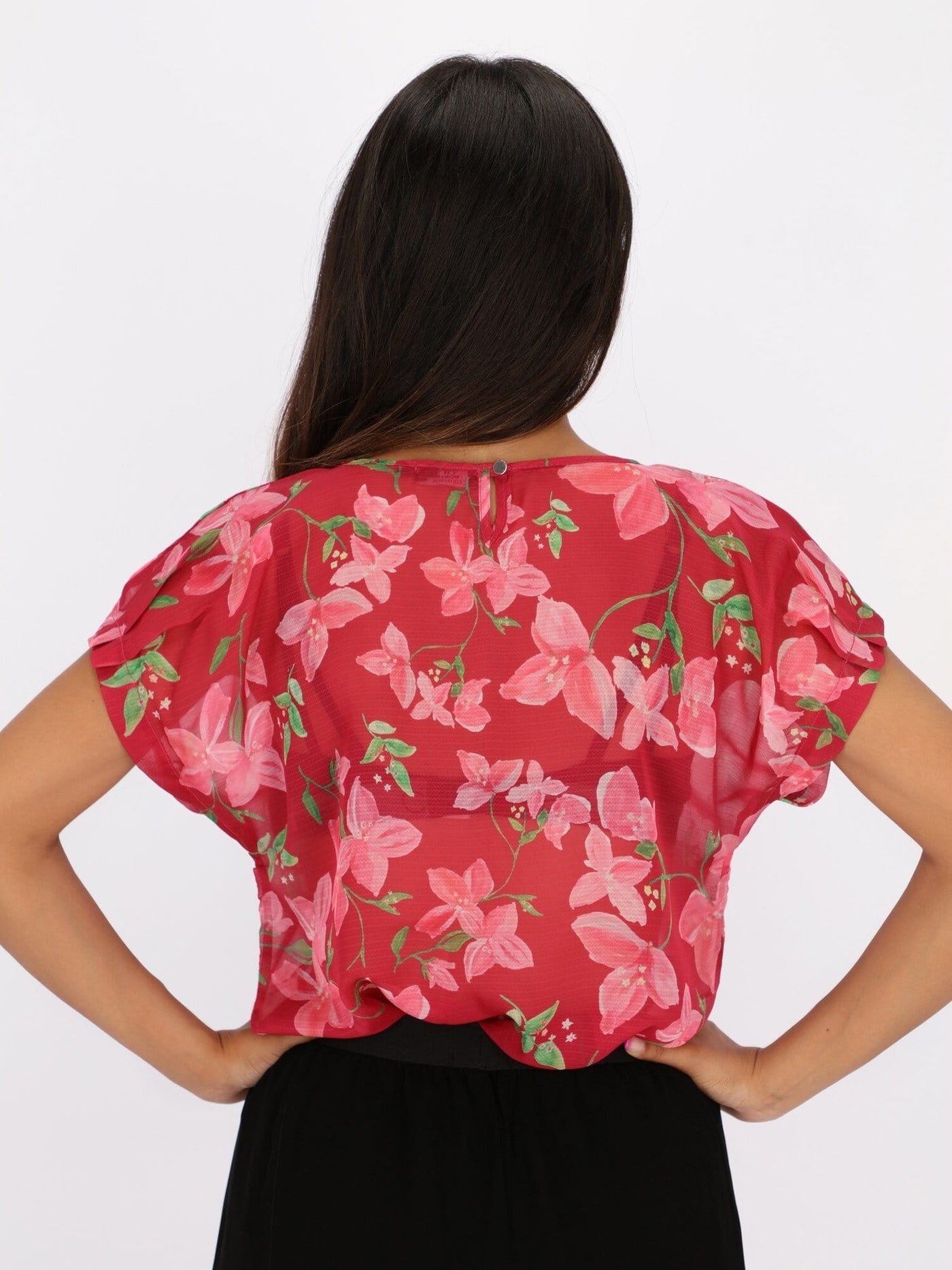 OR Tops & Blouses All Over Froral Print Cropped Length Top