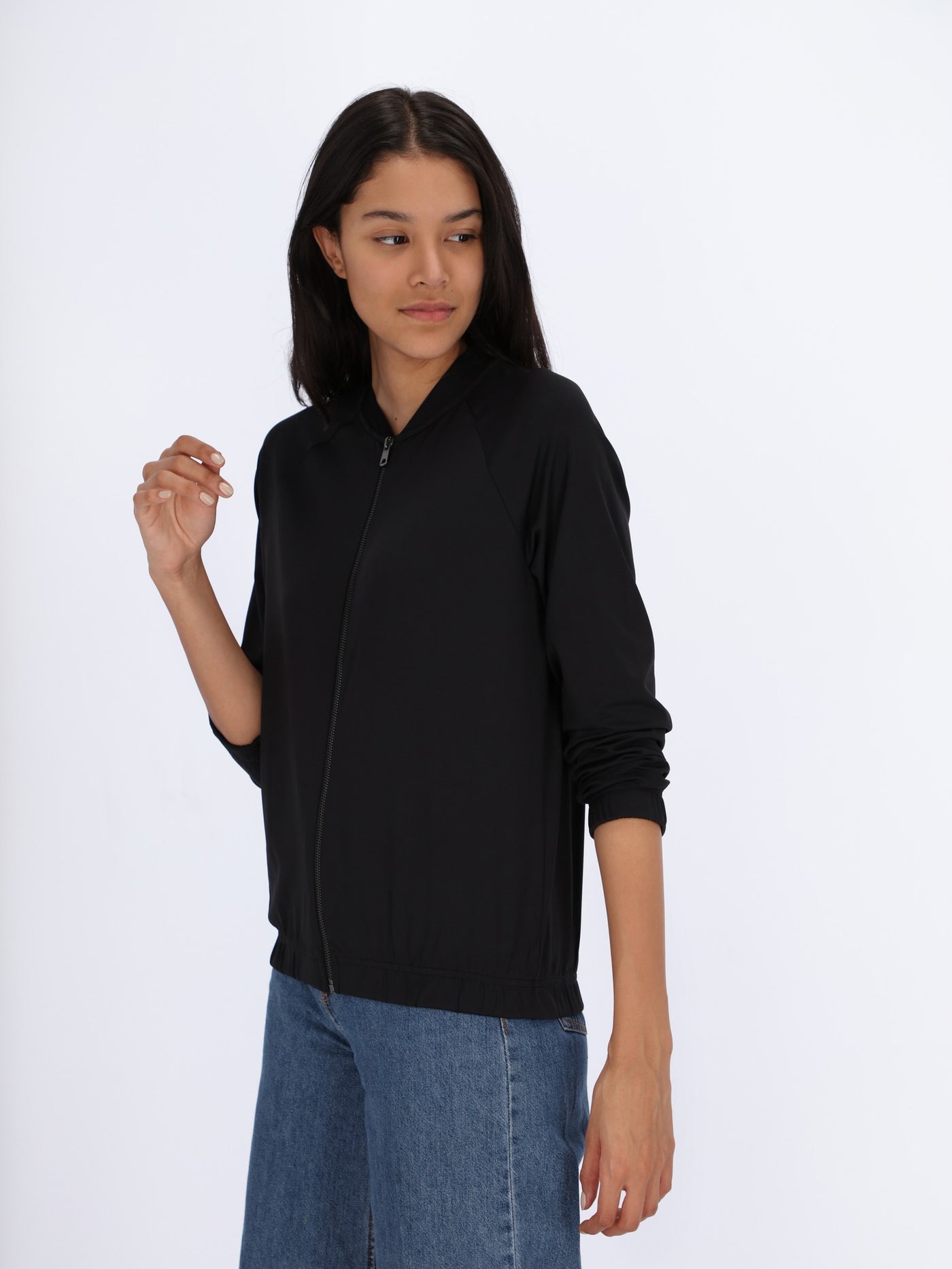 Basic Zipper Sweatshirt