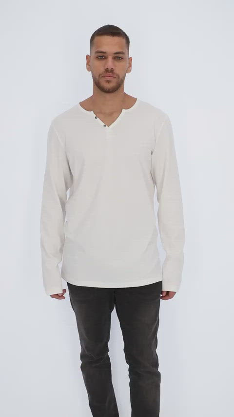 Henley T-shirt with Long Sleeves