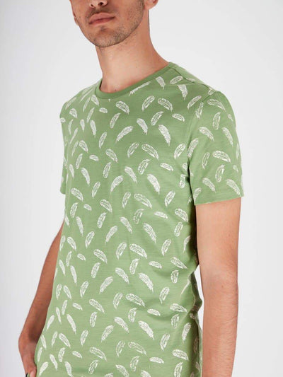 OR T-Shirts All-Over Feather Print T-Shirt