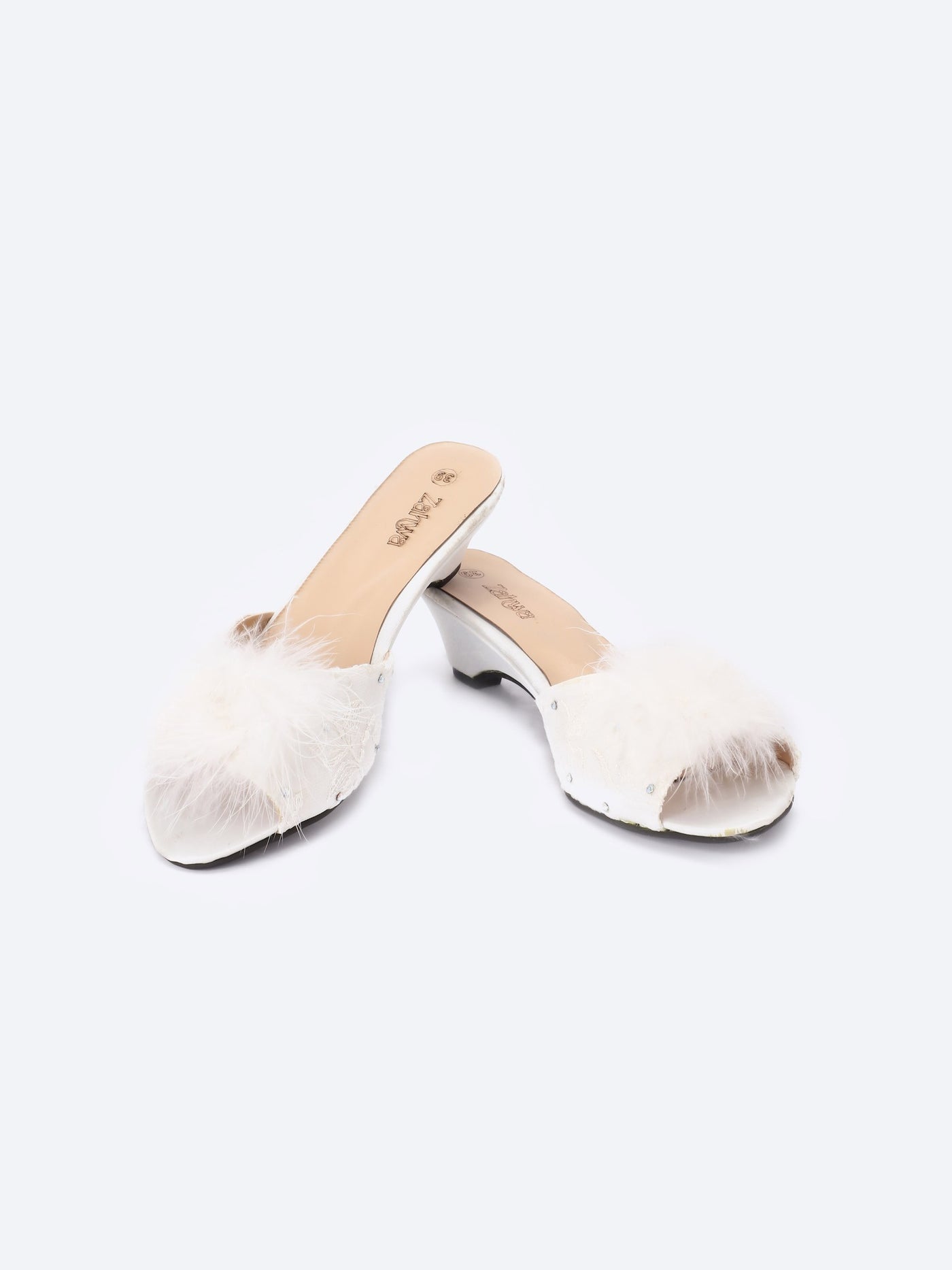 Home Slippers - Front Pompom Detail - Embellishment